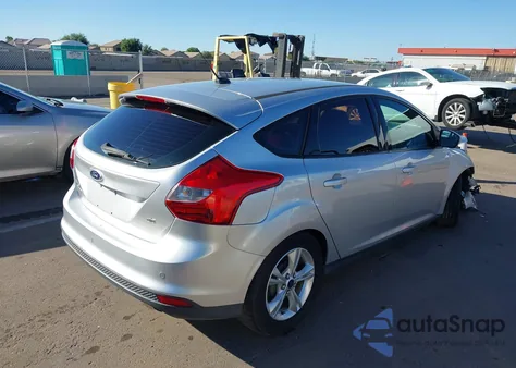 2014 Ford Focus Se z USA, uszkodzony, nr VIN 1FADP3K20EL131633